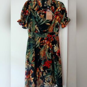 Black Red Green and Jungle Colorful Print NWT Floral Dress with Ruffles-M/L
